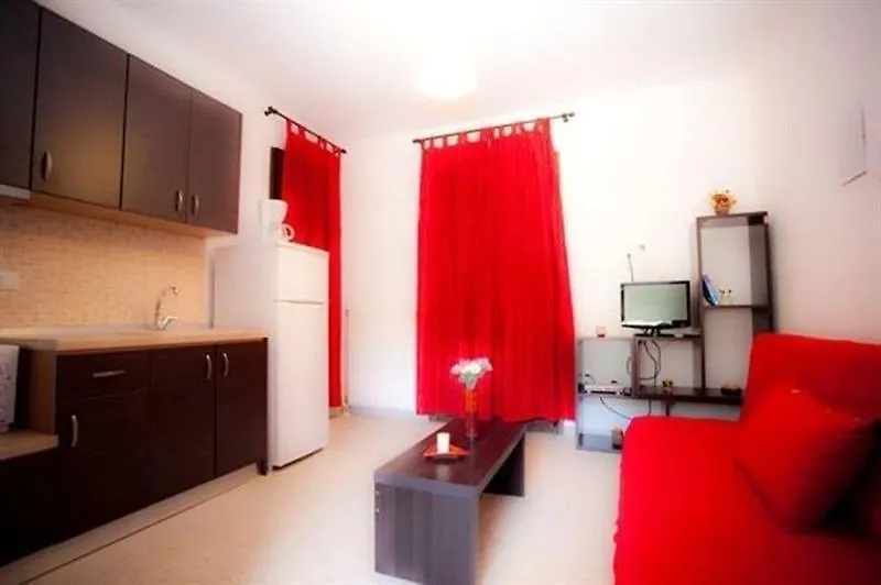 Aroma Hotel Vourvourou 2*,